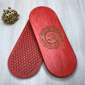 Доска Садху RED «Знак Ом» Шаг – 12мм