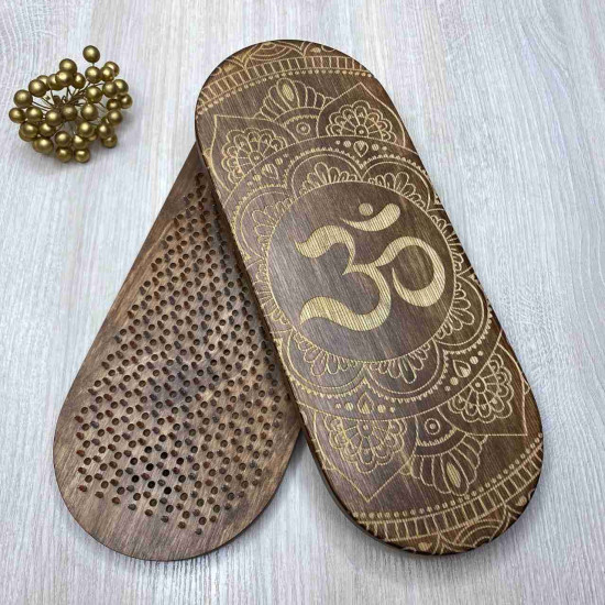 Купити Sadhu Board BROWN «Om sign» 50/50 Pitch - 10mm по вигідній ціні в Києві, Житомирі, Україні Sadhu Board BROWN «Om sign» 50/50 Pitch - 10mm