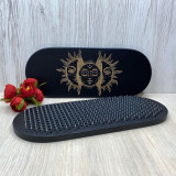 Купити Sadhu Board BLACK «Sun-Moon» Pitch - 10mm по вигідній ціні в Києві, Житомирі, Україні Sadhu Board BLACK «Sun-Moon» Pitch - 10mm