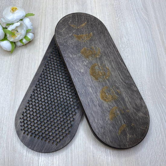 Купити Sadhu Board LIGHT BLACK «Moon phases» Pitch - 8mm по вигідній ціні в Києві, Житомирі, Україні Sadhu Board LIGHT BLACK «Moon phases» Pitch - 8mm